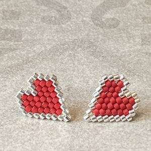 'E♥️E' Stud Earrings