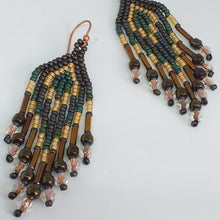 Load image into Gallery viewer, Brick Stitch or Cheyenne Earrings WORKSHOP