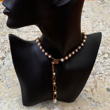 Load image into Gallery viewer, Pearl Daisy Choker