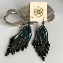 Load image into Gallery viewer, Brick stitch or Cheyenne fine beaded earrings