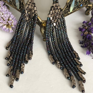 Beaded tassel earrings: mat navy blue & silver