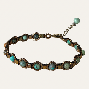 Beaded jewellery (jewelry); fine beaded turquoise bracelet