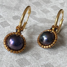 Load image into Gallery viewer, Baroque Pearl Earrings
